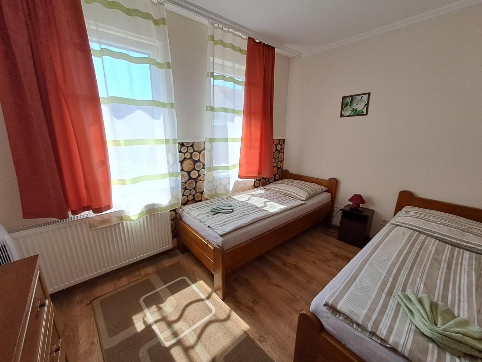 Aquacentrum 2 Hajduszoboszlo Room photo